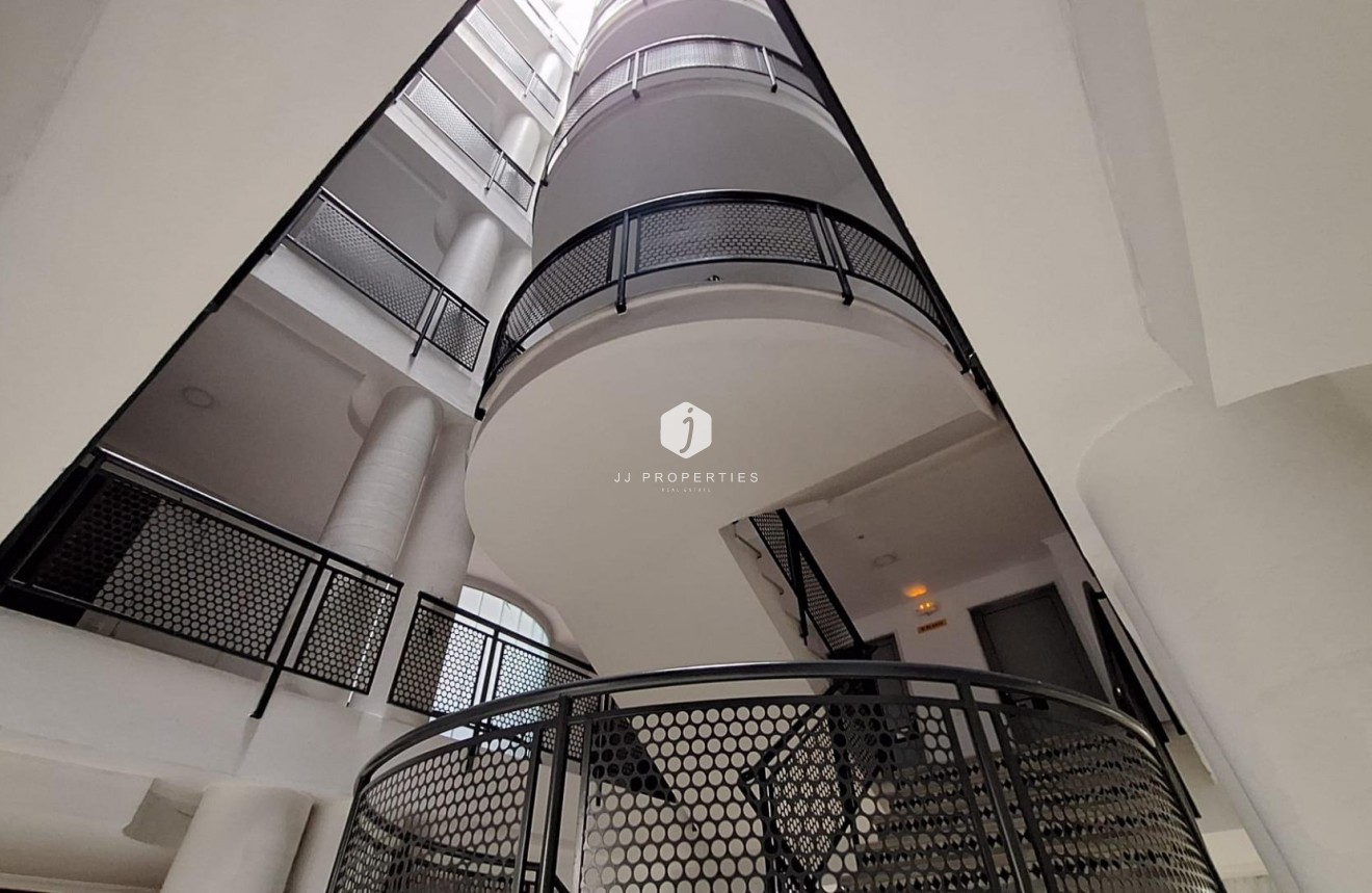 Resale - Apartment / flat -
Torrevieja - Acequion