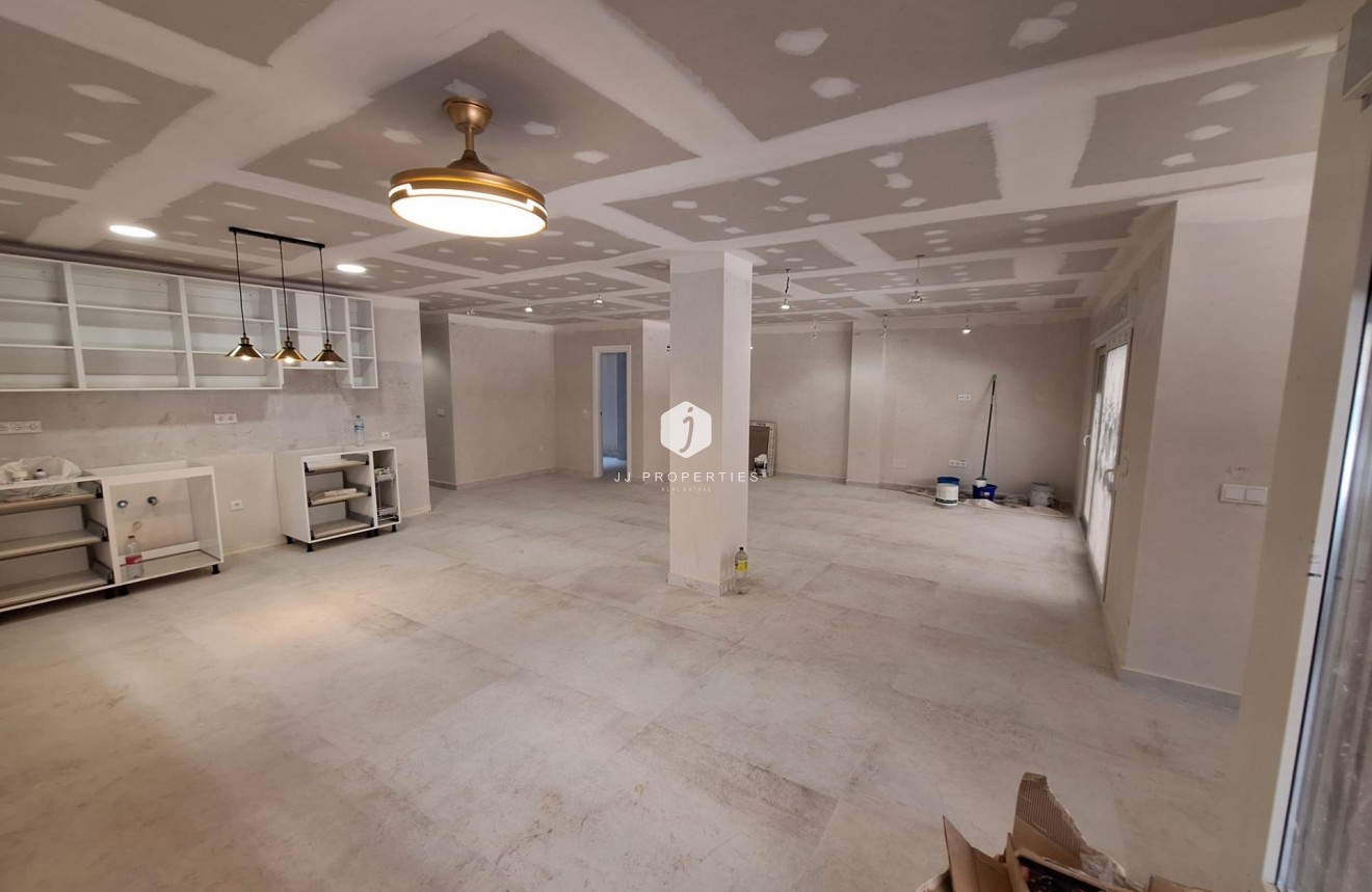 Resale - Apartment / flat -
Torrevieja - Acequion