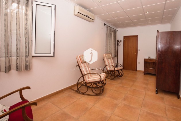 Resale - Villa -
Benijofar - Costa Blanca