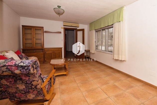 Resale - Villa -
Benijofar - Costa Blanca
