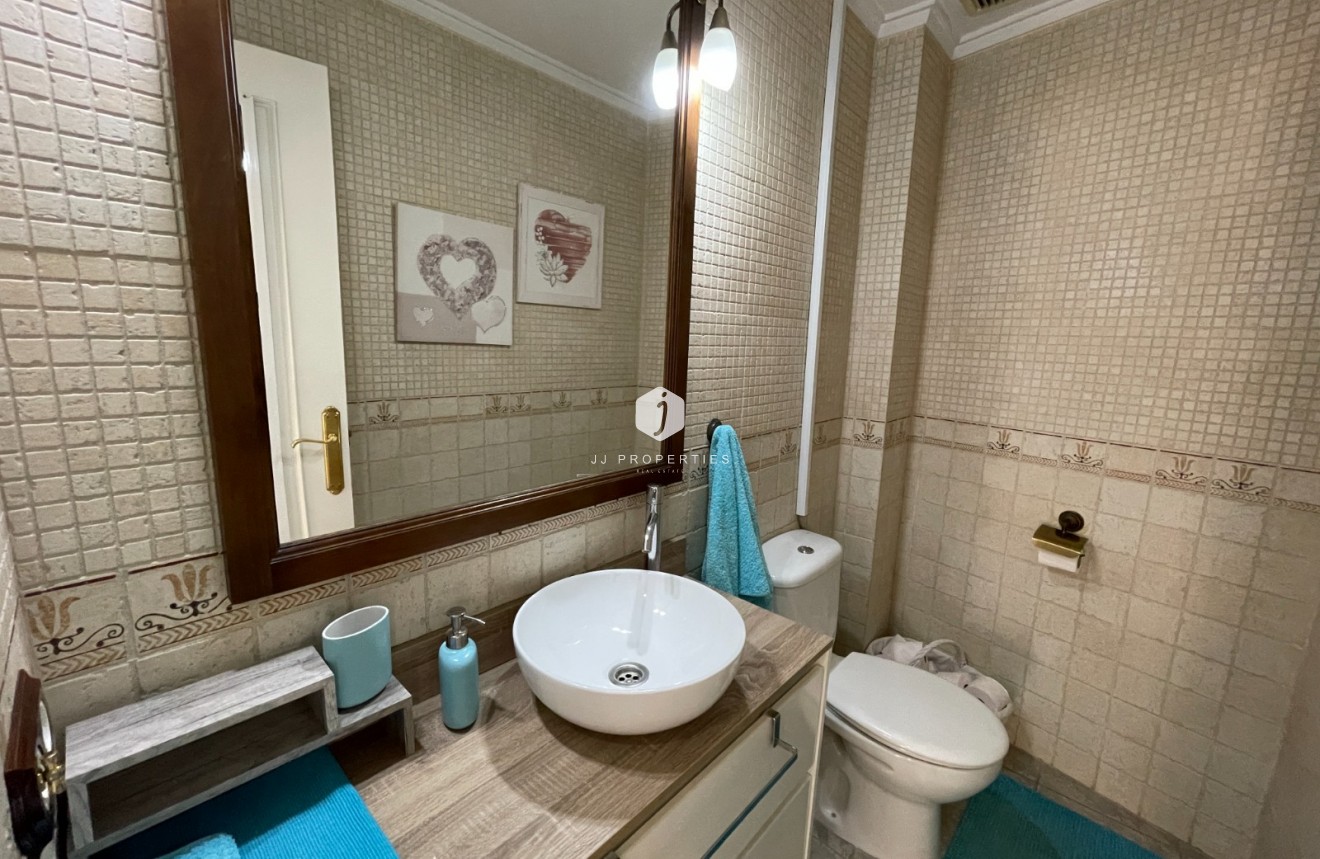 Resale - Apartment / flat -
Almoradí - Inland