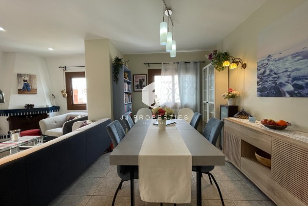 Resale - Apartment / flat -
Almoradí - Inland