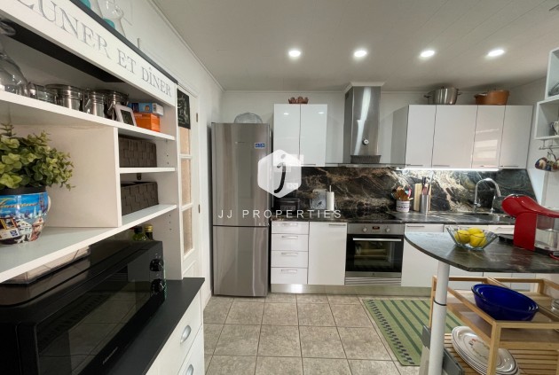 Resale - Apartment / flat -
Almoradí - Inland