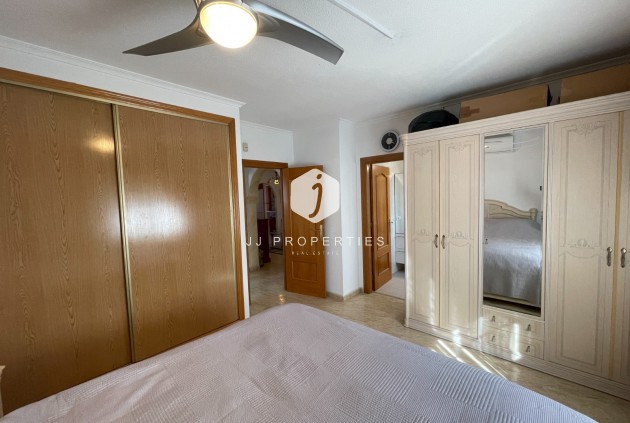 Resale - Villa -
Catral - Costa Blanca