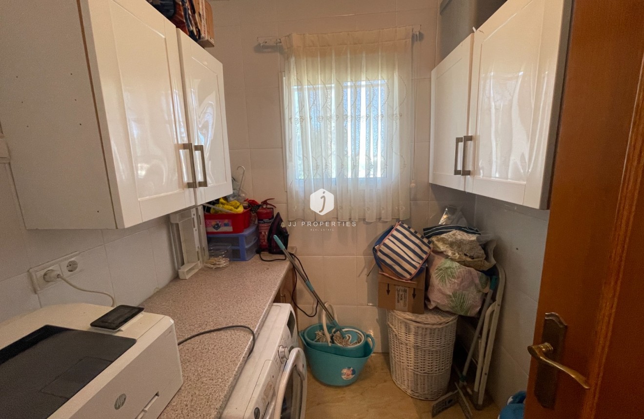 Resale - Villa -
Catral - Costa Blanca