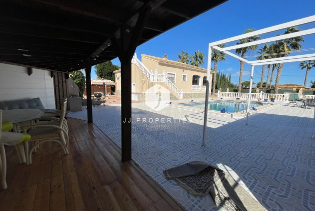 Resale - Villa -
Catral - Costa Blanca