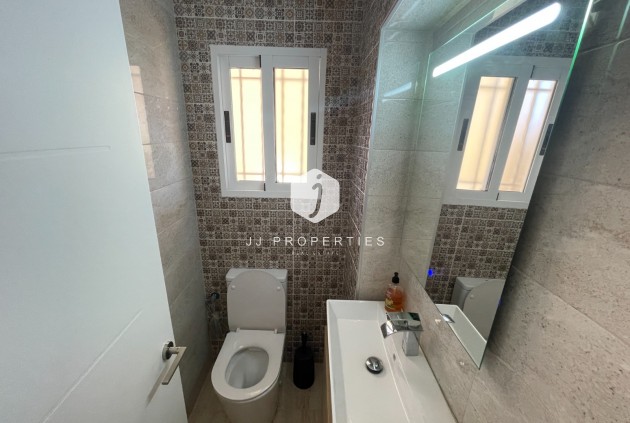 Resale - Villa -
Guardamar del Segura - Costa Blanca