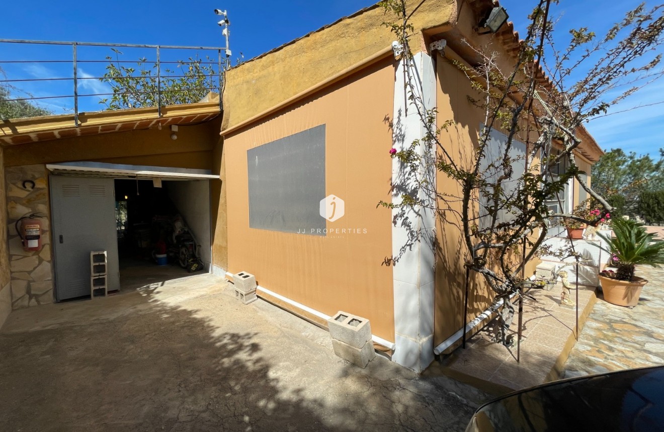 Resale - Villa -
Guardamar del Segura - Costa Blanca