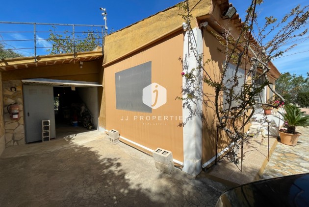 Resale - Villa -
Guardamar del Segura - Costa Blanca