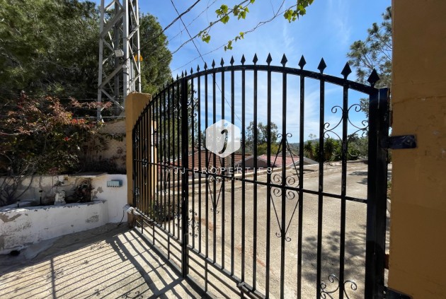 Resale - Villa -
Guardamar del Segura - Costa Blanca