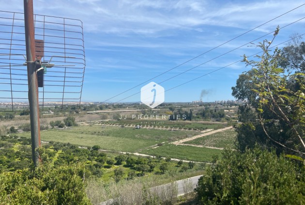 Resale - Villa -
Guardamar del Segura - Costa Blanca