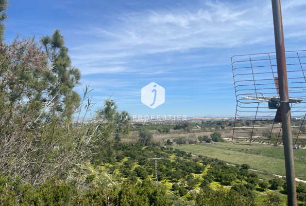 Resale - Villa -
Guardamar del Segura - Costa Blanca