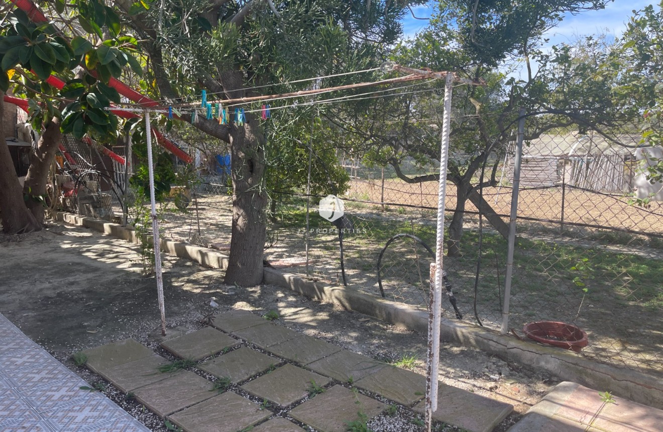 Resale - Villa -
Guardamar del Segura - Costa Blanca