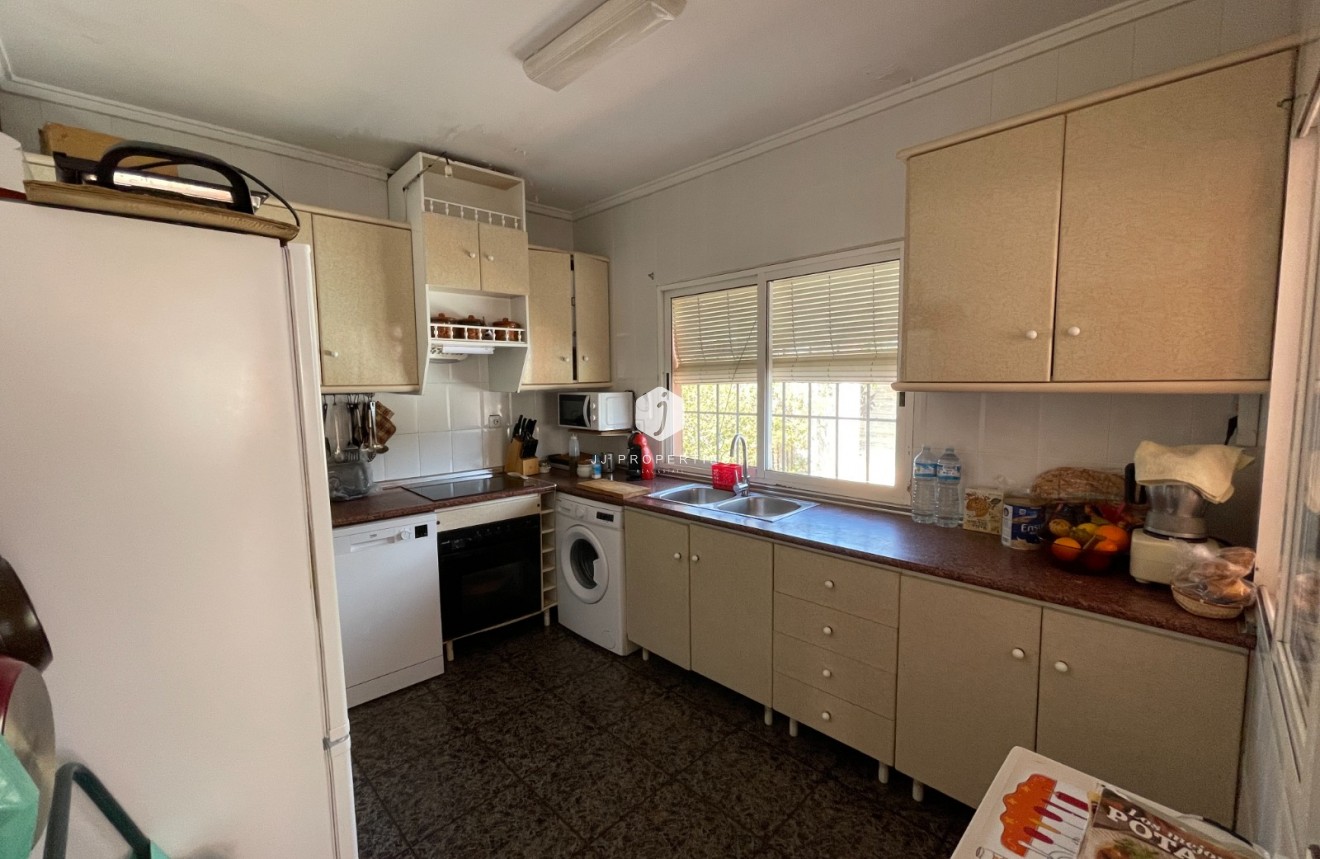 Resale - Villa -
Guardamar del Segura - Costa Blanca