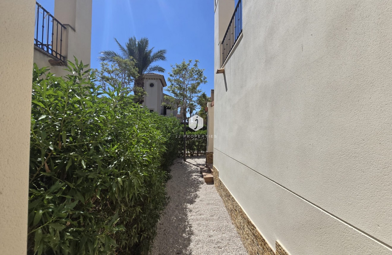 Resale - Duplex -
Algorfa - Inland