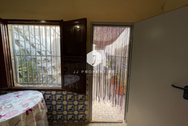 Resale - Chalet -
Jacarilla - Inland