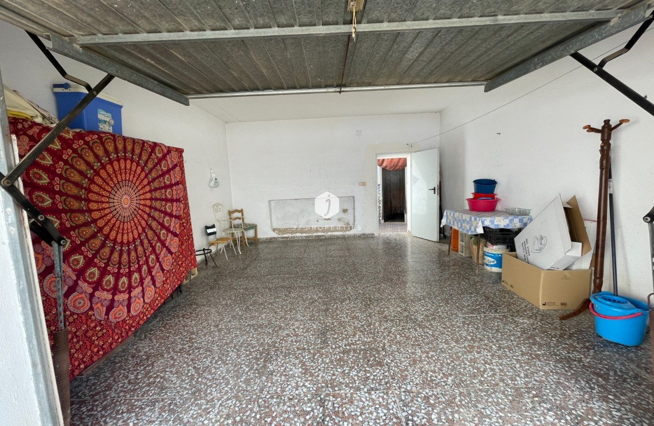 Resale - Chalet -
Jacarilla - Inland