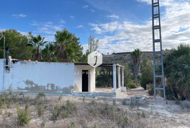 Z drugiej ręki - Nieruchomości wiejskie -
Jacarilla - Inland