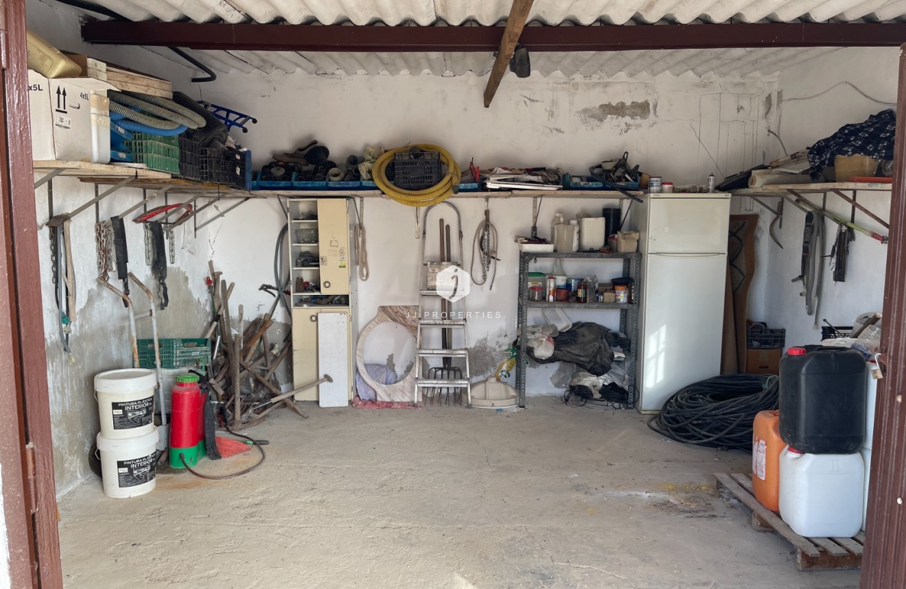 Z drugiej ręki - Nieruchomości wiejskie -
Jacarilla - Inland