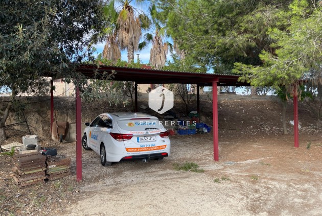 Z drugiej ręki - Nieruchomości wiejskie -
Jacarilla - Inland