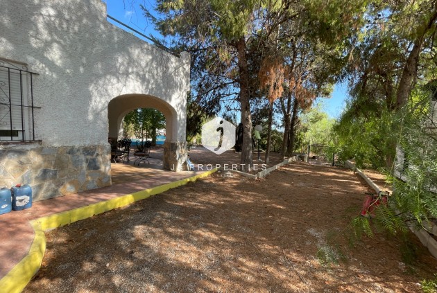 Resale - Country Property -
Albatera - Inland