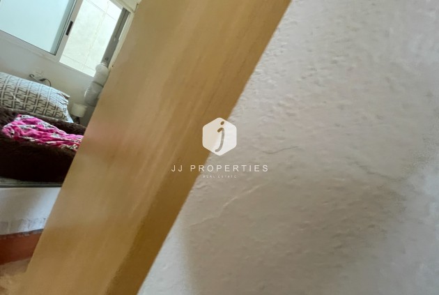 Resale - Apartment / flat -
Torrevieja - Costa Blanca