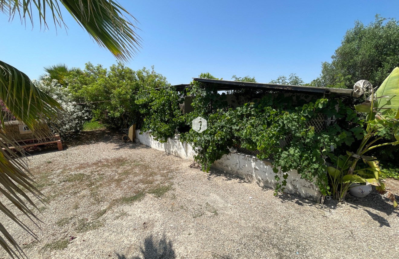 Resale - Villa -
Daya Nueva - Costa Blanca