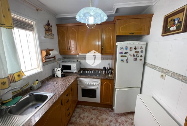 Z drugiej ręki - Mieszkanie w bloku -
La Mata - Costa Blanca