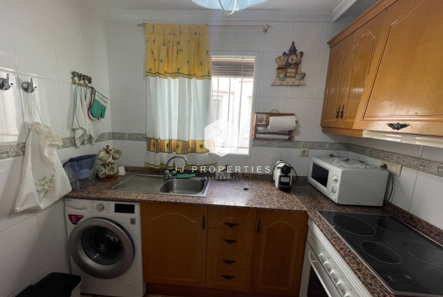 Z drugiej ręki - Mieszkanie w bloku -
La Mata - Costa Blanca