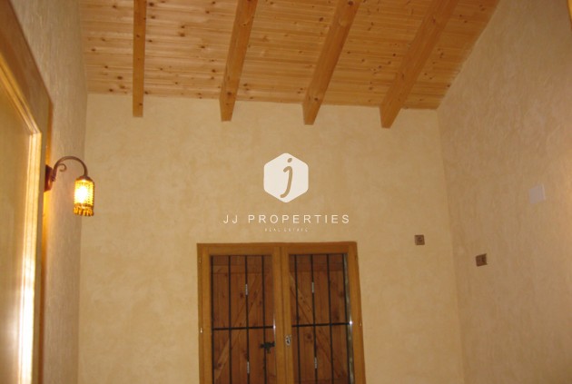 Resale - Country Property -
Benferri - Inland