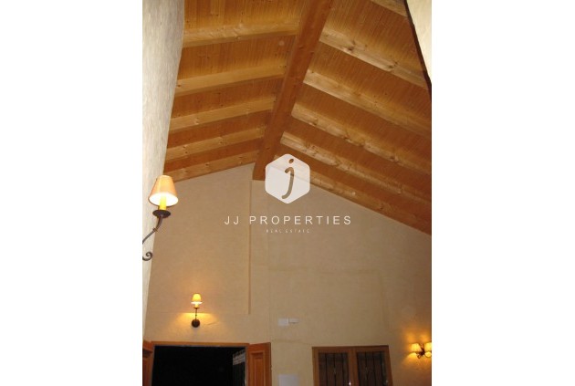 Resale - Country Property -
Benferri - Inland