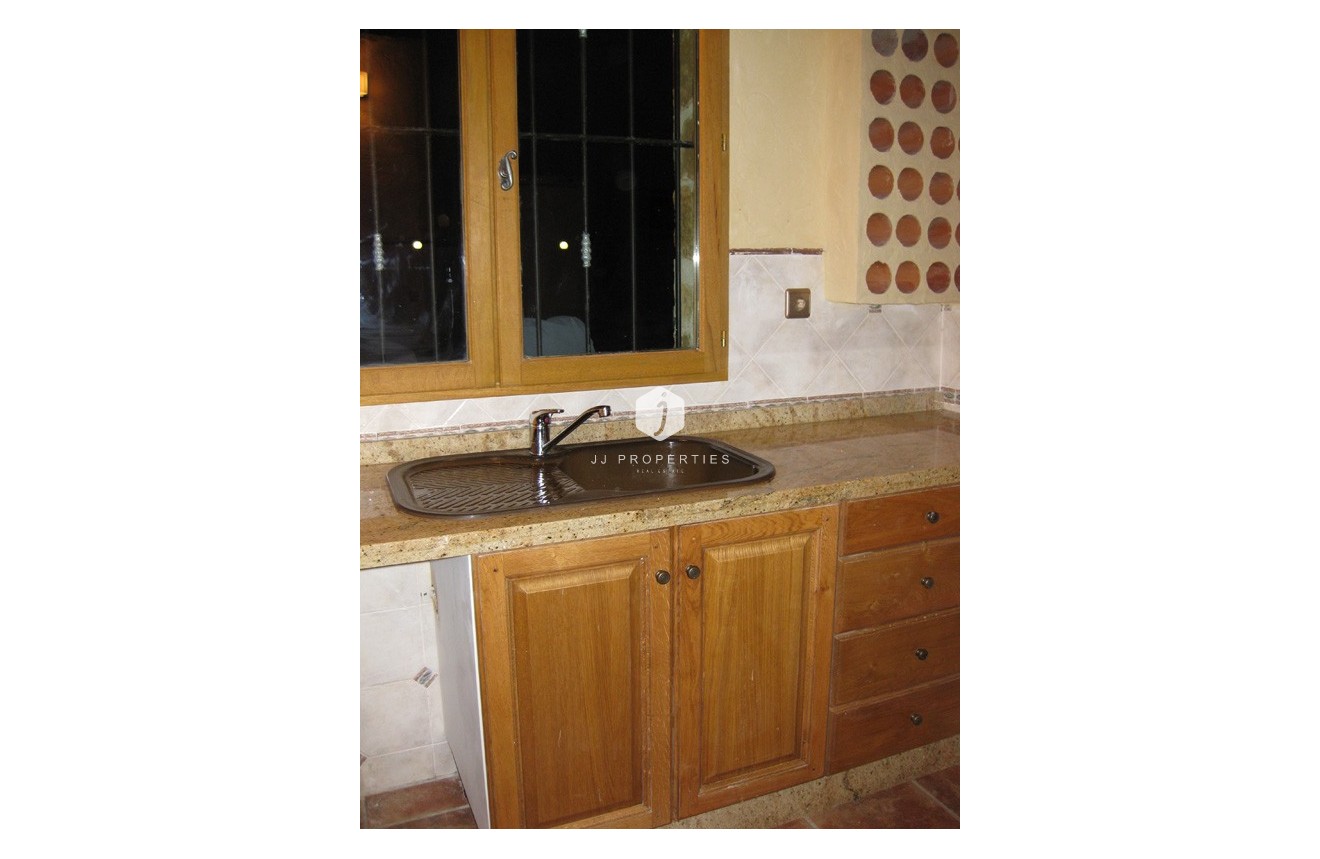 Resale - Country Property -
Benferri - Inland