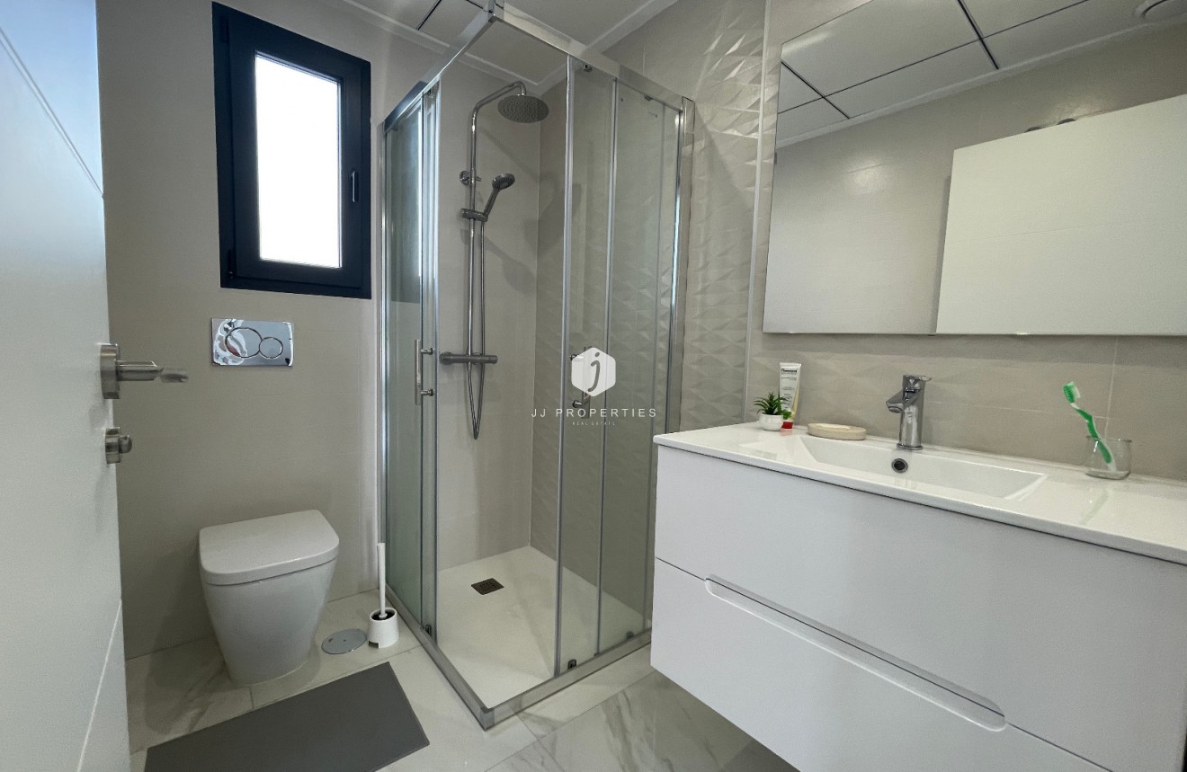 Resale - Villa -
Benijofar - Costa Blanca