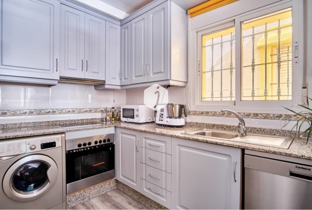 Aus zweiter Hand - Villa -
Los Montesinos - Costa Blanca