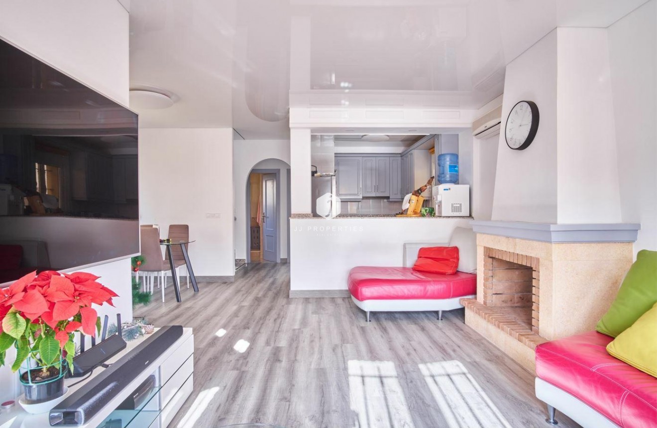 Aus zweiter Hand - Villa -
Los Montesinos - Costa Blanca