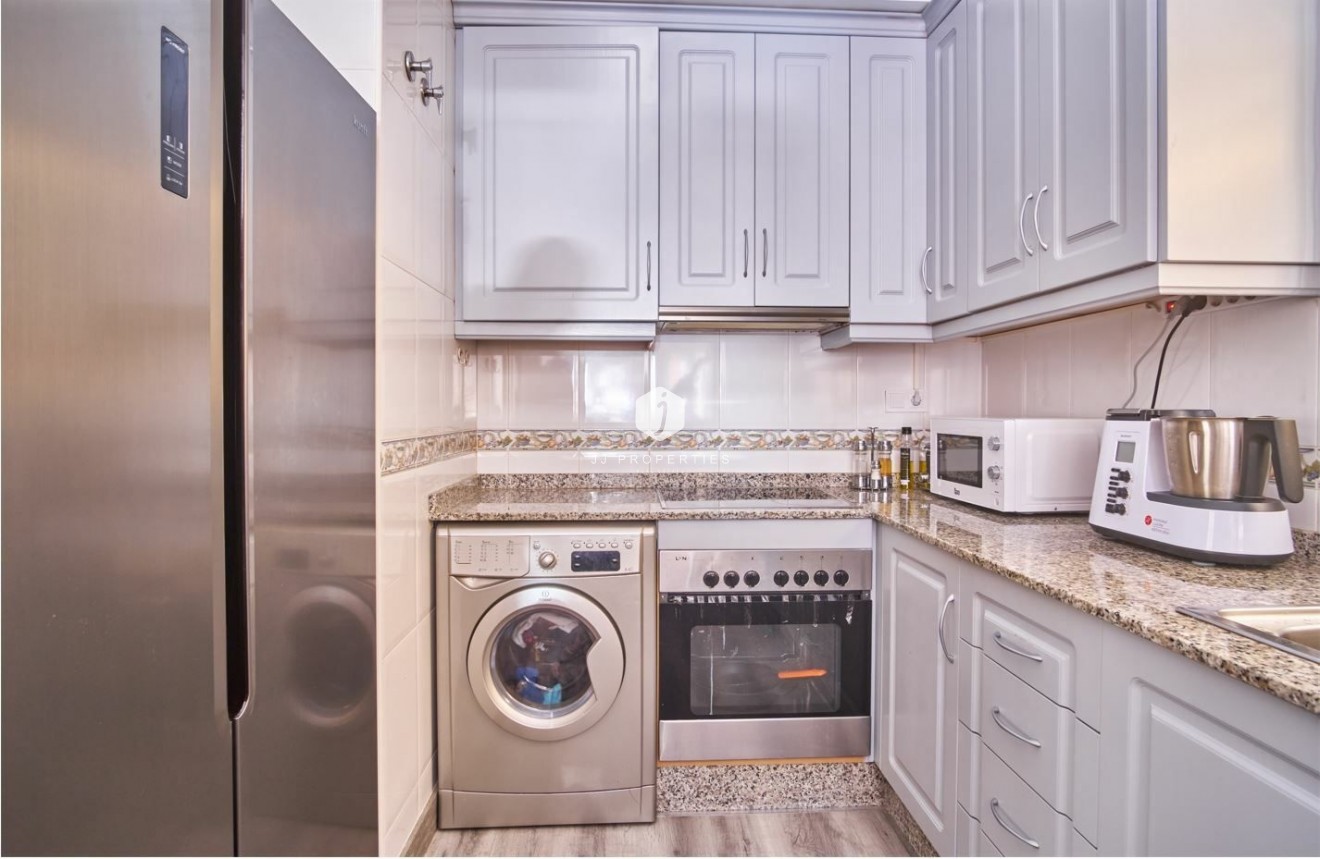 Aus zweiter Hand - Villa -
Los Montesinos - Costa Blanca