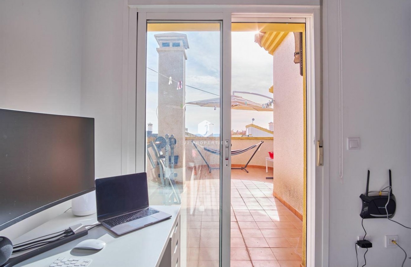 Aus zweiter Hand - Villa -
Los Montesinos - Costa Blanca