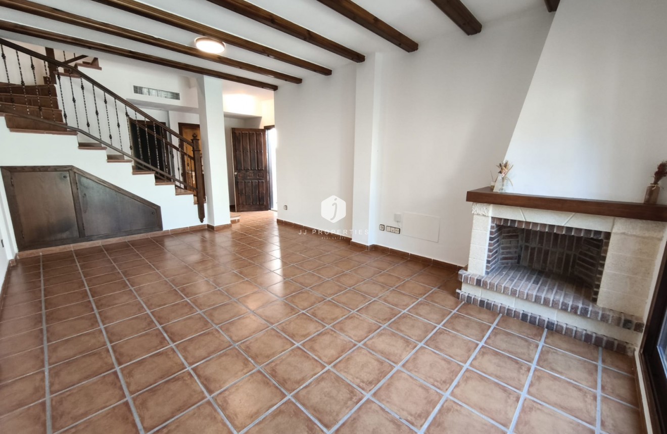 Resale - Duplex -
Algorfa - Inland
