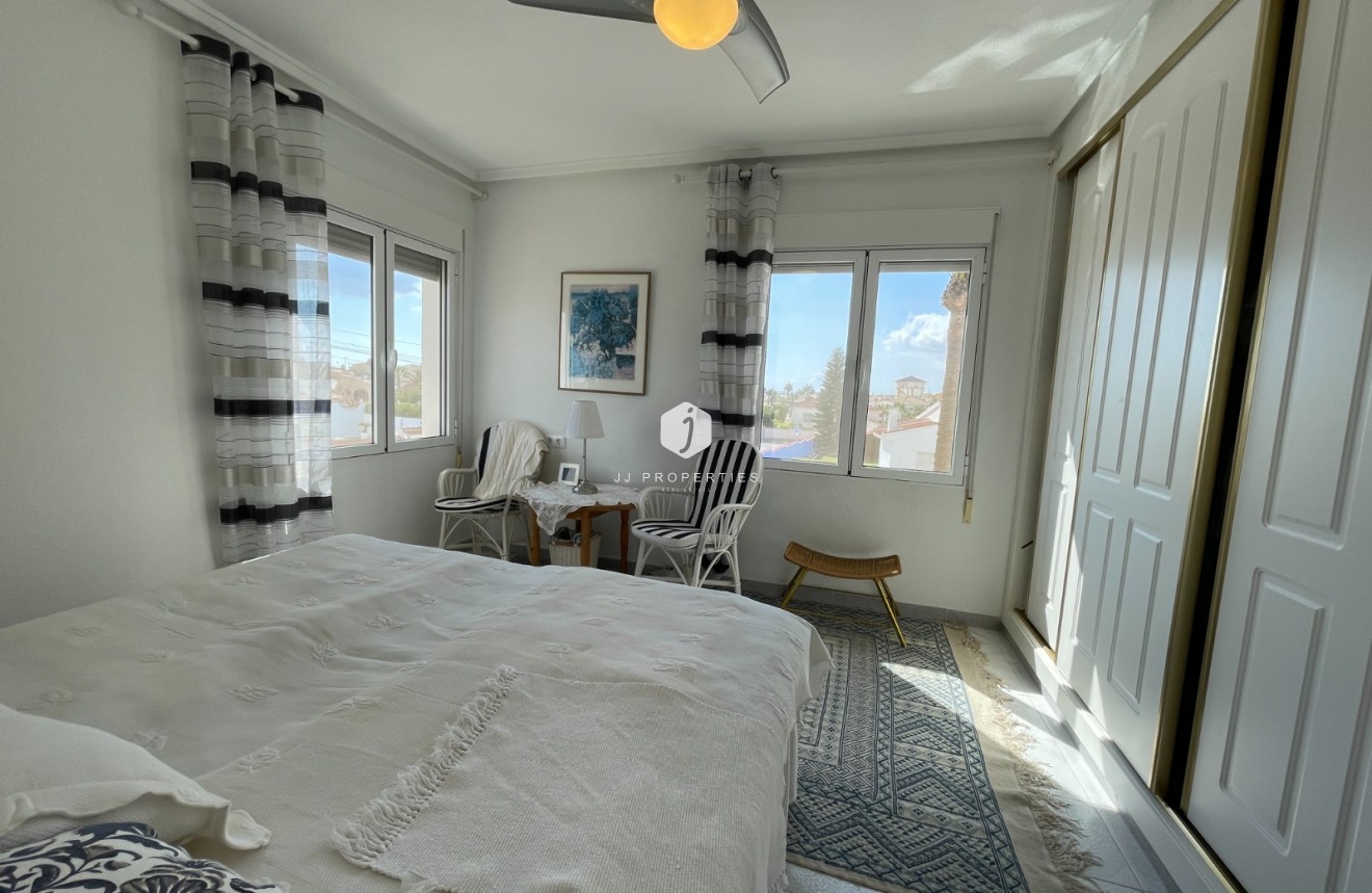 Segunda mano - Villa -
Ciudad Quesada - Costa Blanca