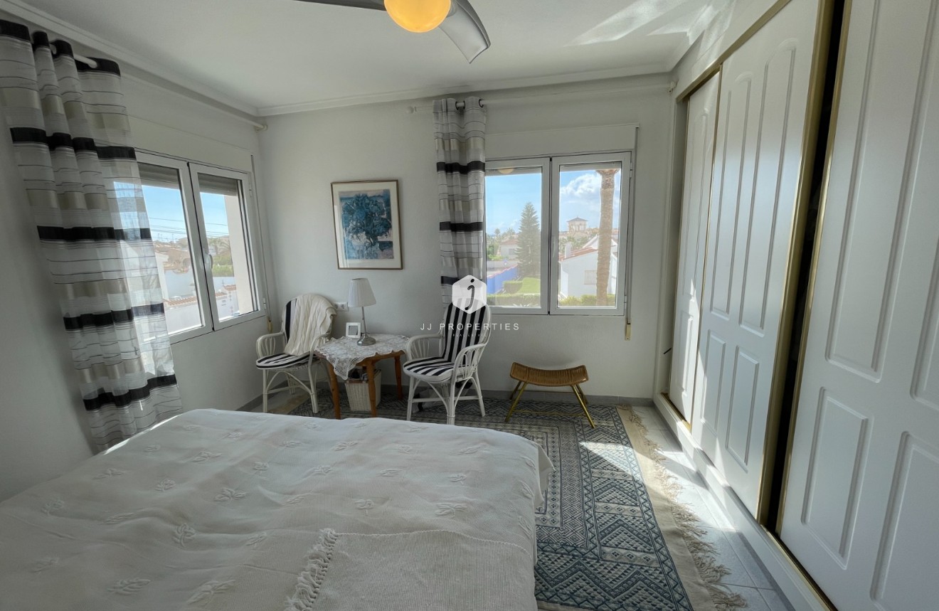 Segunda mano - Villa -
Ciudad Quesada - Costa Blanca