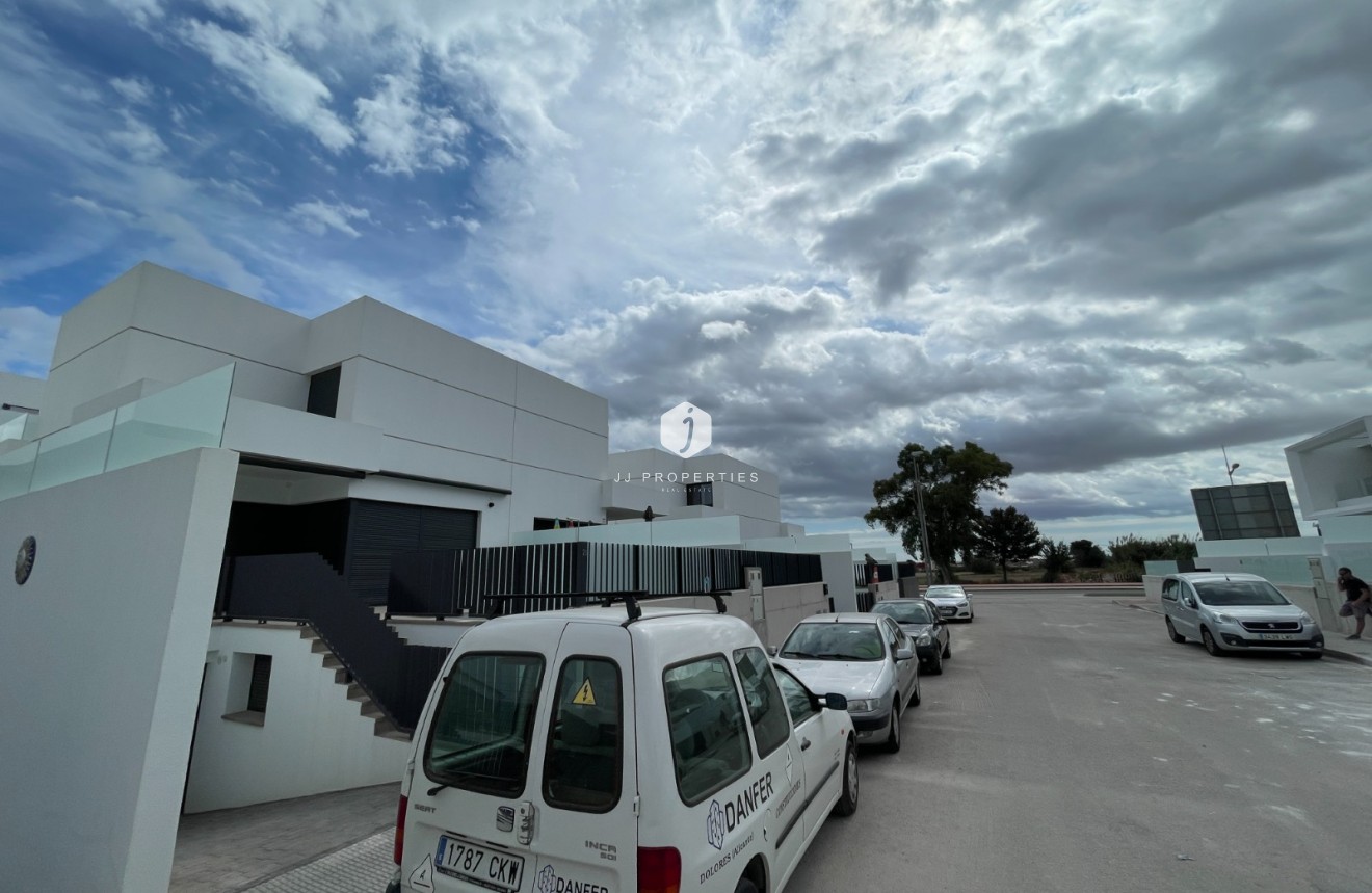 Resale - Villa -
Dolores - Costa Blanca