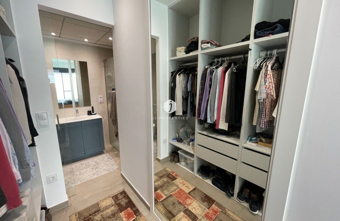 Resale - Villa -
Dolores - Costa Blanca