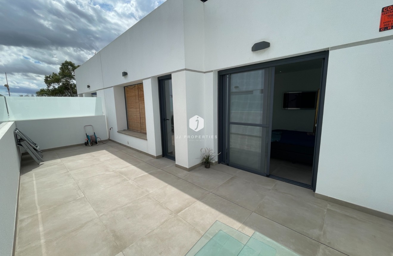 Resale - Villa -
Dolores - Costa Blanca