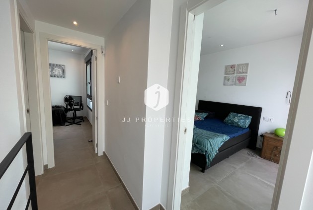 Resale - Villa -
Dolores - Costa Blanca