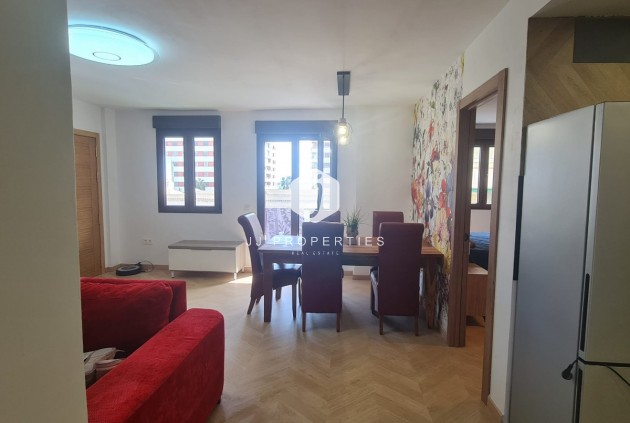 Resale - Apartment / flat -
Torrevieja - Costa Blanca