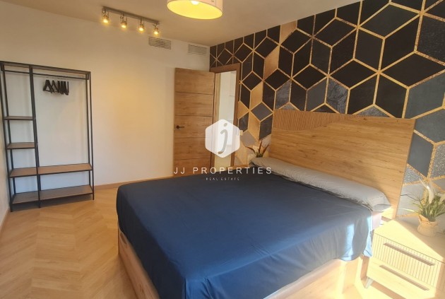 Resale - Apartment / flat -
Torrevieja - Costa Blanca