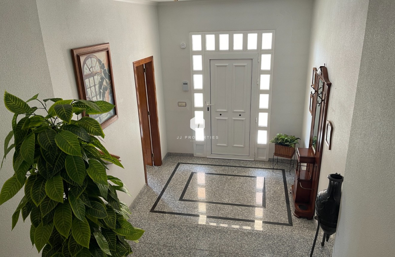 Resale - Chalet -
Formentera del Segura - Costa Blanca