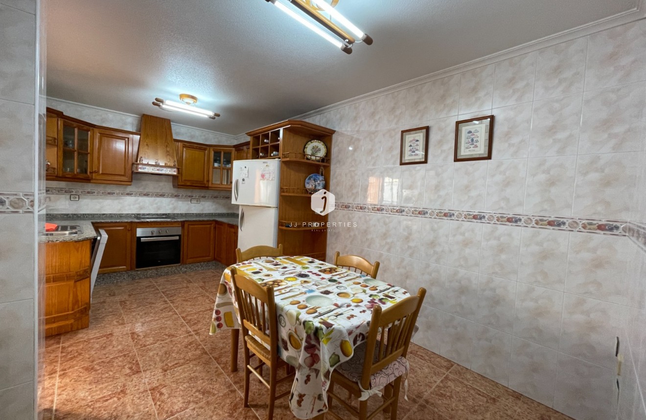 Resale - Chalet -
Formentera del Segura - Costa Blanca