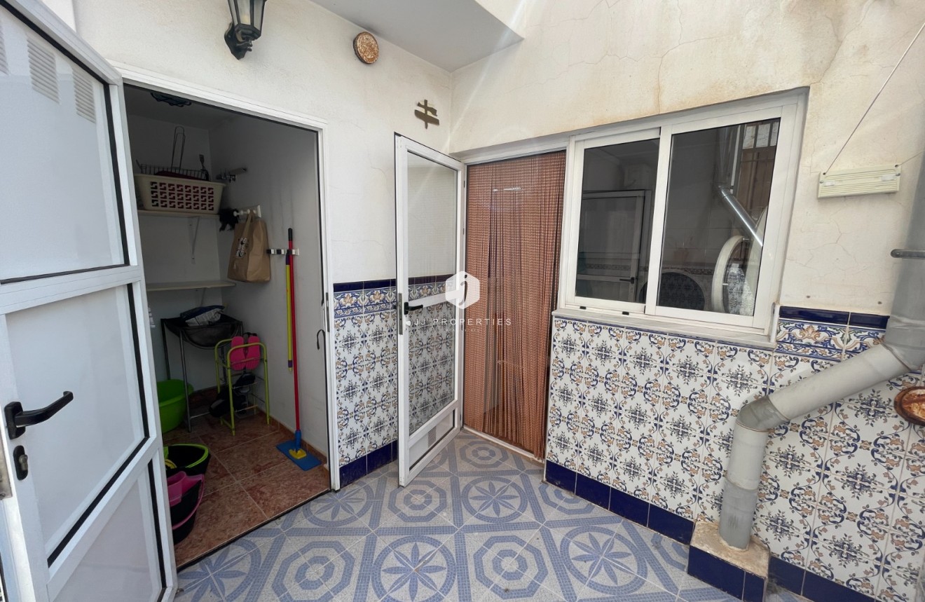 Resale - Chalet -
Formentera del Segura - Costa Blanca