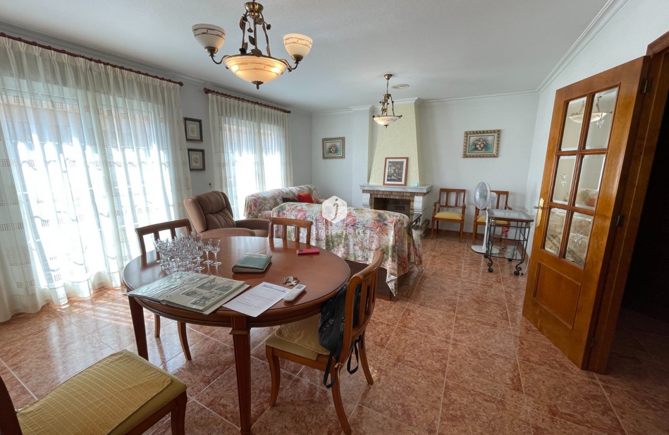 Resale - Chalet -
Formentera del Segura - Costa Blanca